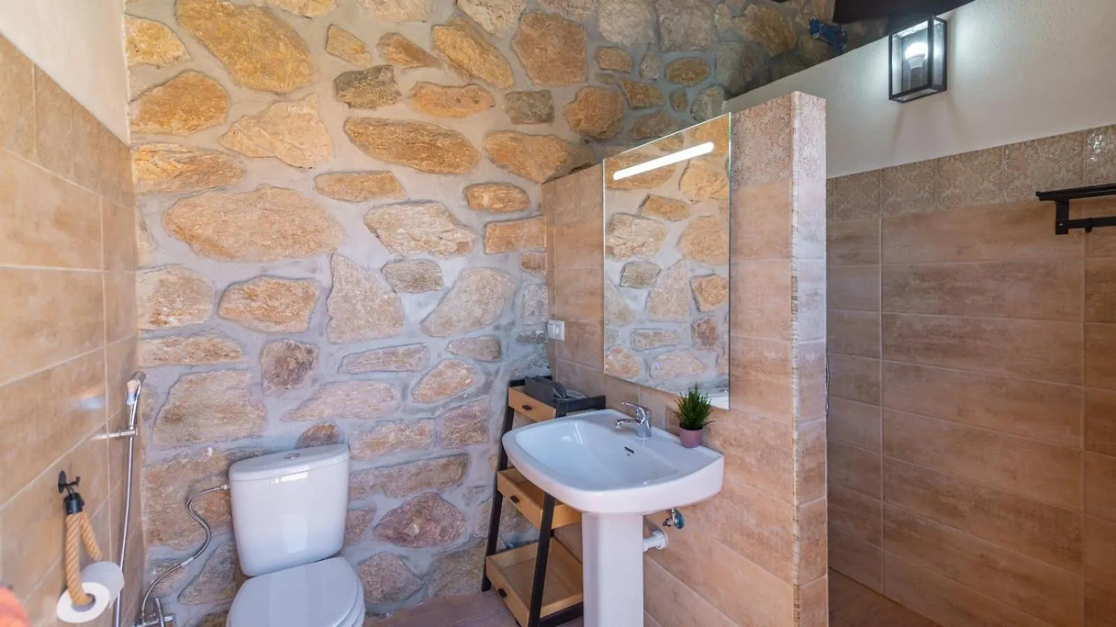 Casa Rural Los Aleses Velez-Malaga By Ruralidays Velez Malaga